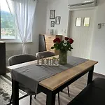 Kantor Village Am Millstaetter - Boutique-chalets Und 아파트 밀슈타