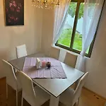 Kantor Village Am Millstaetter - Boutique-chalets Und * 밀슈타