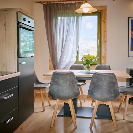 Kantor Village Am Millstaetter - Boutique-chalets Und Lejlighed