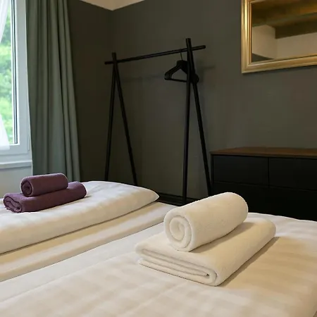 Kantor Village Am Millstaetter - Boutique-chalets Und * Millstatt