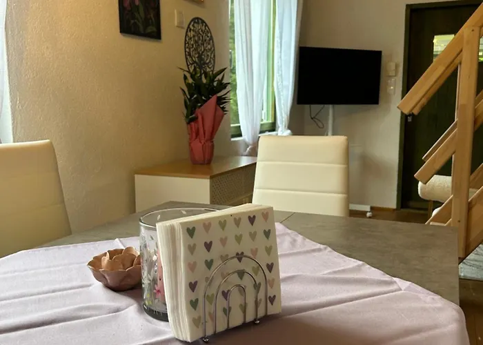 Kantor Village Am Millstaetter - Boutique-chalets Und 밀슈타